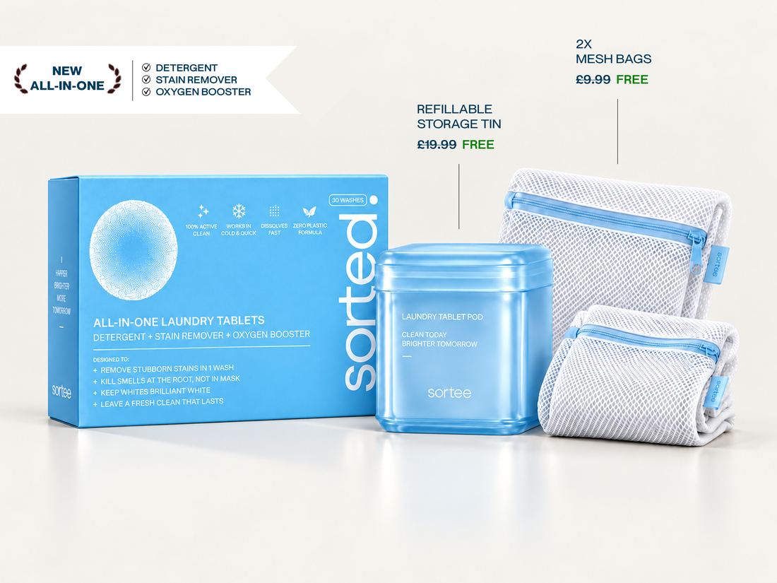 sorted. Welcome Kit: box of tablets, refillable tin and two mesh laundry bags